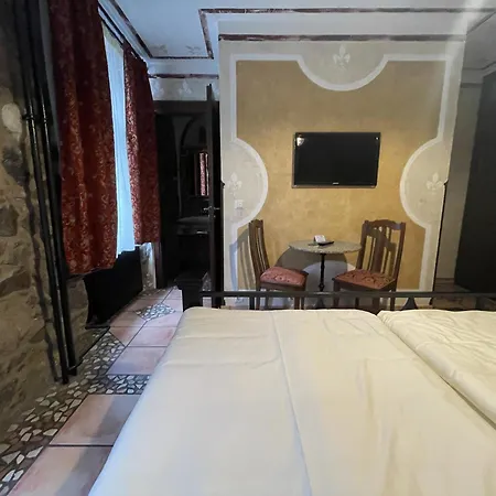 Black Forest Hotel *