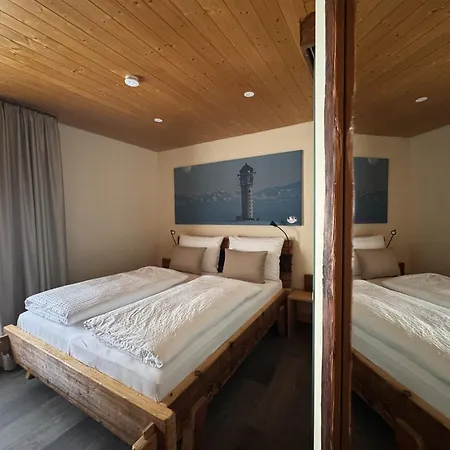 Black Forest מלון