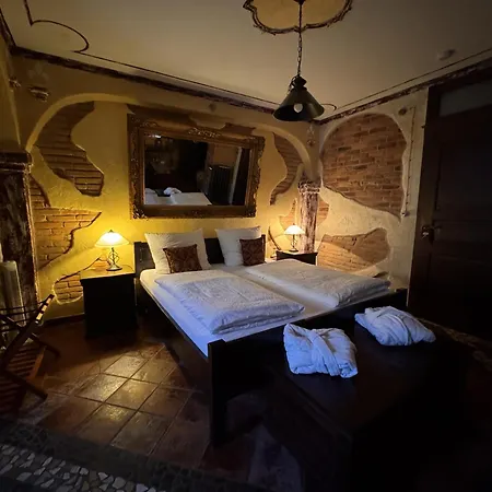 Black Forest Hotel *